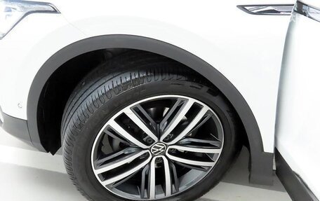 Volkswagen Tiguan II, 2022 год, 3 600 000 рублей, 5 фотография