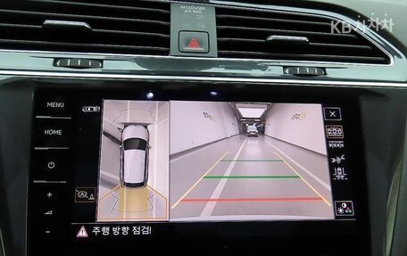 Volkswagen Tiguan II, 2022 год, 3 600 000 рублей, 11 фотография