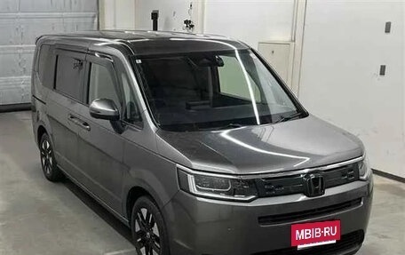 Honda Stepwgn, 2022 год, 2 127 978 рублей, 2 фотография