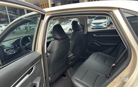 Geely Emgrand, 2022 год, 1 000 000 рублей, 9 фотография