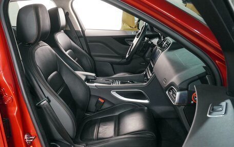 Jaguar F-Pace, 2018 год, 3 649 000 рублей, 8 фотография