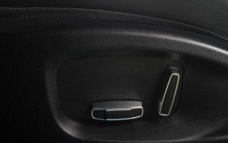 Jaguar F-Pace, 2018 год, 3 649 000 рублей, 19 фотография