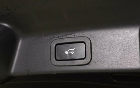 Jaguar F-Pace, 2018 год, 3 649 000 рублей, 23 фотография