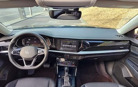 Volkswagen Passat B8 рестайлинг, 2023 год, 2 097 000 рублей, 6 фотография