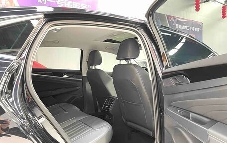 Volkswagen Passat B8 рестайлинг, 2023 год, 2 117 000 рублей, 14 фотография