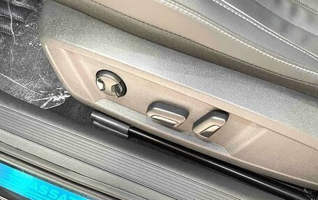 Volkswagen Passat B8 рестайлинг, 2023 год, 2 117 000 рублей, 10 фотография