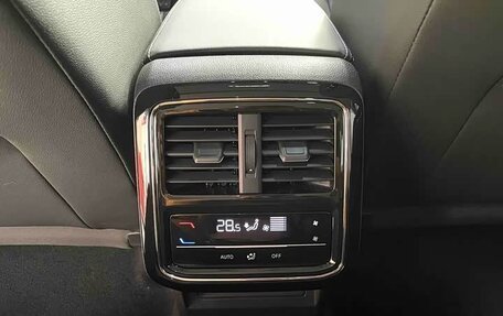 Volkswagen Passat B8 рестайлинг, 2023 год, 2 117 000 рублей, 13 фотография