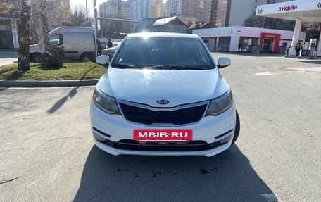 KIA Rio III рестайлинг, 2015 год, 790 000 рублей, 3 фотография