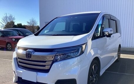 Honda Stepwgn IV, 2022 год, 2 058 000 рублей, 2 фотография