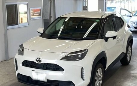 Toyota Yaris Cross, 2021 год, 1 575 000 рублей, 1 фотография