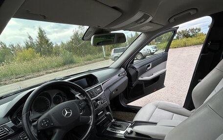 Mercedes-Benz E-Класс, 2010 год, 1 650 000 рублей, 7 фотография