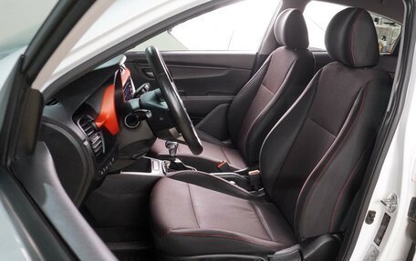 KIA Rio IV, 2021 год, 1 799 000 рублей, 10 фотография