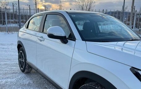 Honda Vezel, 2021 год, 1 825 000 рублей, 4 фотография