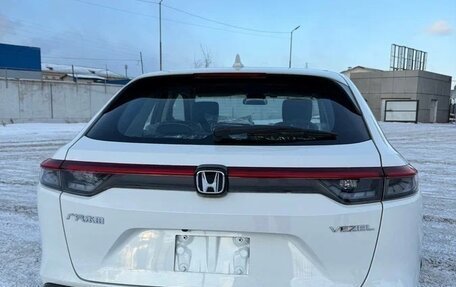 Honda Vezel, 2021 год, 1 825 000 рублей, 6 фотография