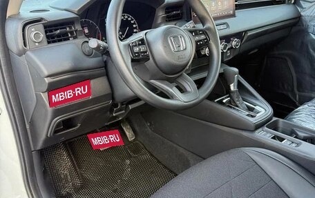 Honda Vezel, 2021 год, 1 825 000 рублей, 8 фотография