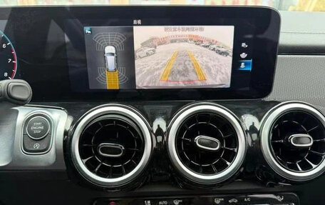 Mercedes-Benz GLB, 2022 год, 2 350 000 рублей, 13 фотография