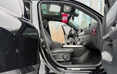 Mercedes-Benz GLB, 2022 год, 2 350 000 рублей, 12 фотография