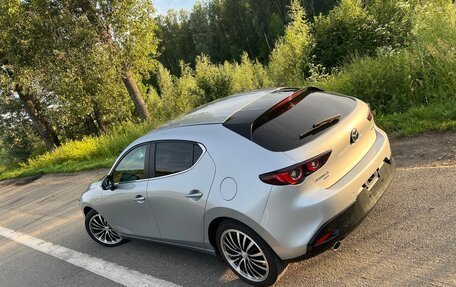 Mazda 3, 2022 год, 1 950 000 рублей, 7 фотография