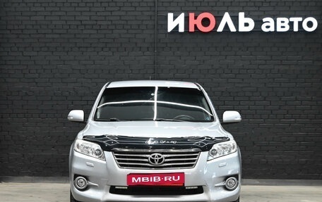 Toyota RAV4, 2011 год, 1 575 000 рублей, 2 фотография