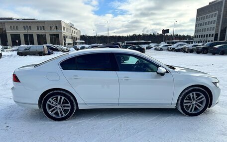 Volkswagen Passat B8 рестайлинг, 2019 год, 2 850 000 рублей, 4 фотография