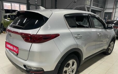 KIA Sportage IV рестайлинг, 2019 год, 2 195 000 рублей, 2 фотография