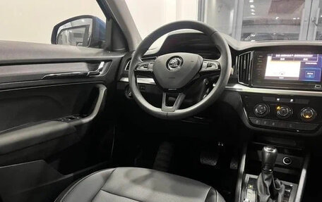 Skoda Kamiq I, 2022 год, 1 490 000 рублей, 6 фотография