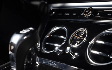 Bentley Continental GT III, 2022 год, 31 500 000 рублей, 13 фотография