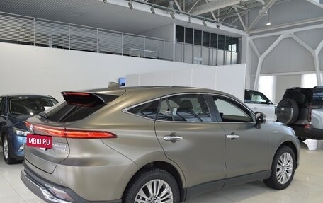 Toyota Harrier, 2022 год, 5 850 000 рублей, 4 фотография