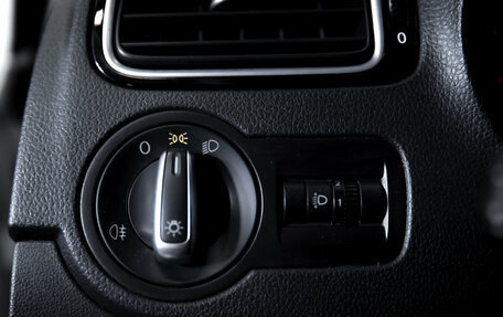 Volkswagen Polo VI (EU Market), 2018 год, 1 240 000 рублей, 19 фотография