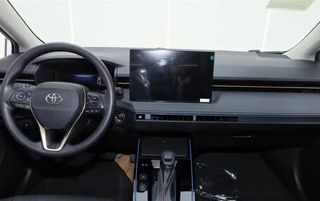 Toyota Corolla, 2026 год, 2 200 000 рублей, 14 фотография