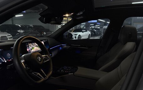 BMW 5 серия, 2024 год, 6 516 000 рублей, 12 фотография