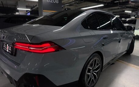 BMW 5 серия, 2024 год, 6 516 000 рублей, 5 фотография