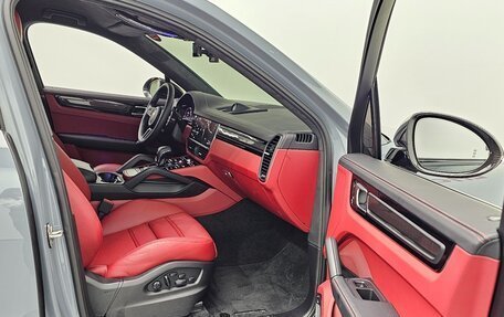 Porsche Cayenne III, 2023 год, 16 600 000 рублей, 10 фотография