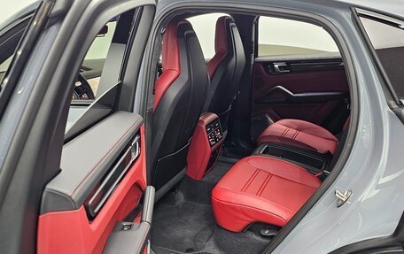 Porsche Cayenne III, 2023 год, 16 600 000 рублей, 12 фотография