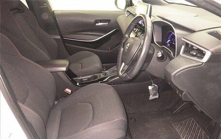 Toyota Corolla, 2021 год, 1 550 000 рублей, 4 фотография