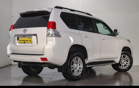 Toyota Land Cruiser Prado 150 рестайлинг 2, 2013 год, 3 300 000 рублей, 3 фотография