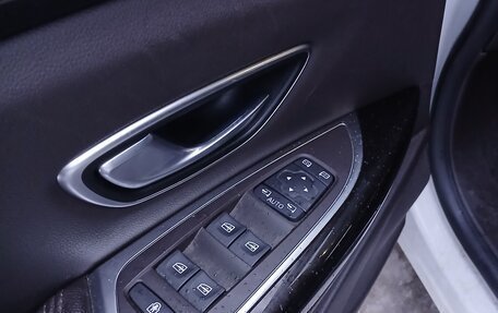 Renault Espace V рестайлинг, 2019 год, 1 650 000 рублей, 9 фотография