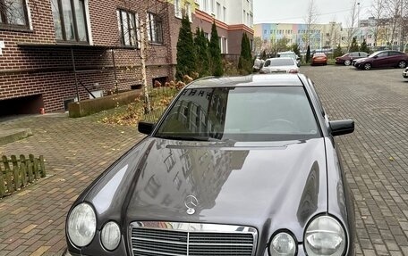 Mercedes-Benz E-Класс, 1996 год, 425 000 рублей, 8 фотография