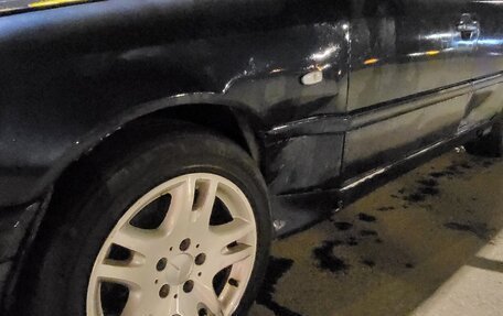 Mercedes-Benz C-Класс, 1993 год, 200 000 рублей, 3 фотография