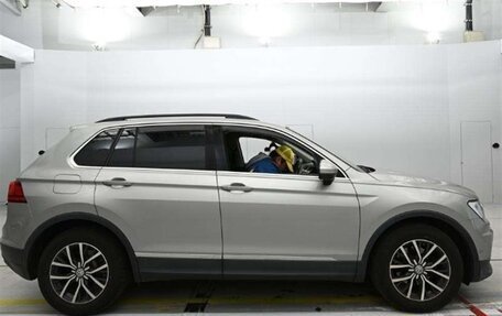 Volkswagen Tiguan II, 2017 год, 1 430 000 рублей, 14 фотография