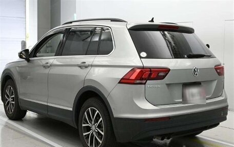 Volkswagen Tiguan II, 2017 год, 1 430 000 рублей, 13 фотография