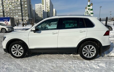 Volkswagen Tiguan II, 2016 год, 2 150 000 рублей, 6 фотография