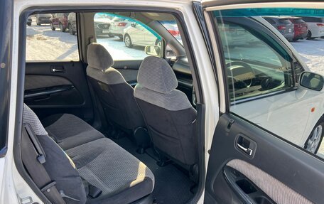 Honda Stream I рестайлинг, 2001 год, 609 000 рублей, 18 фотография