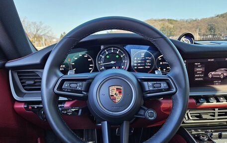 Porsche 911, 2021 год, 13 300 000 рублей, 11 фотография