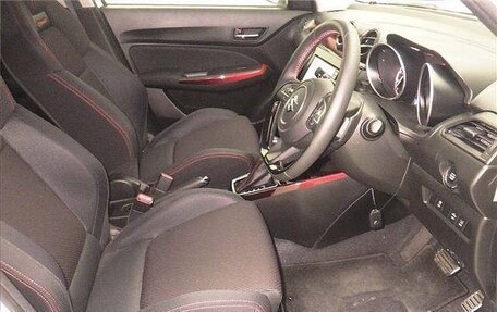 Suzuki Swift V, 2019 год, 1 450 000 рублей, 5 фотография