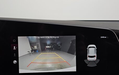 KIA Niro, 2022 год, 1 880 000 рублей, 13 фотография