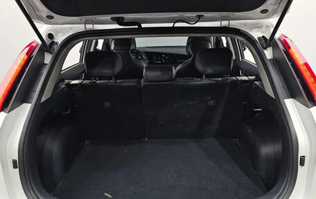 KIA Niro, 2022 год, 1 880 000 рублей, 5 фотография