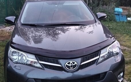 Toyota RAV4, 2014 год, 2 300 000 рублей, 6 фотография