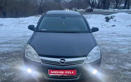 Opel Astra H, 2011 год, 400 000 рублей, 1 фотография