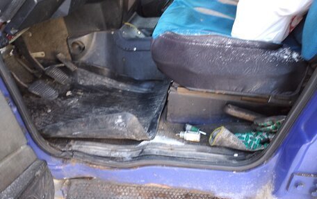 ЛуАЗ 3160, 2001 год, 300 000 рублей, 10 фотография